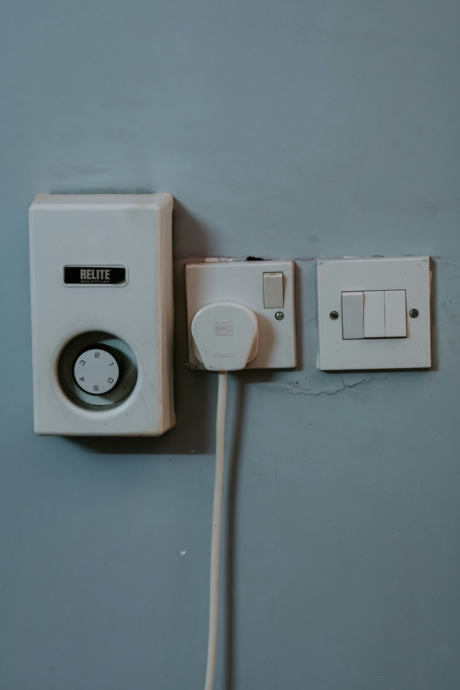 A simple smart plug timer controlling a grow light on a desk